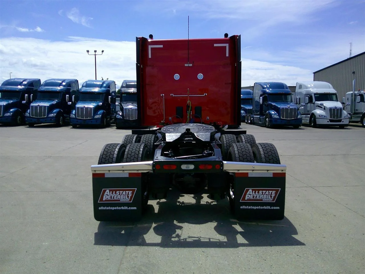 2027 Peterbilt 579 in Fargo, ND — photo 7