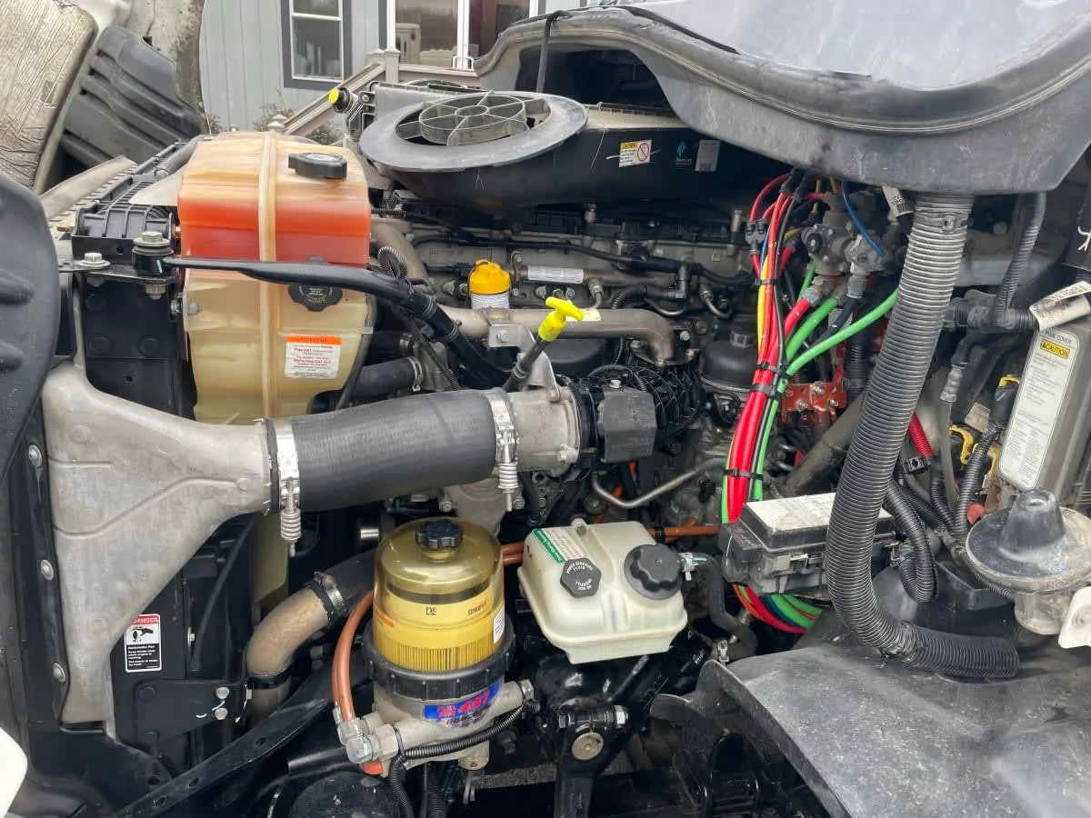 2019 Freightliner Cascadia in North Little Rock, AR — photo 8
