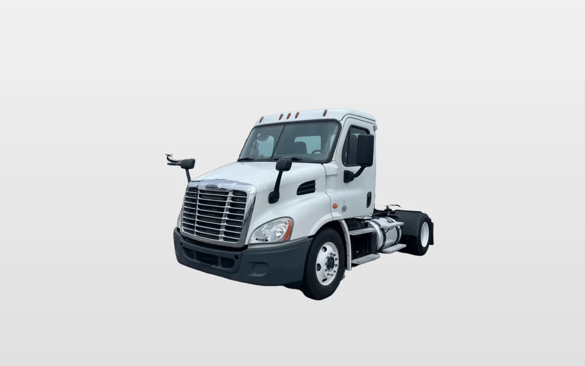 2019 Freightliner - image 1