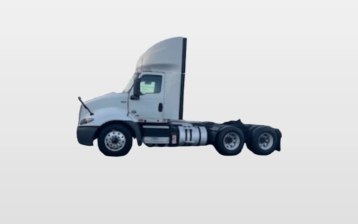 2019 International - image 1