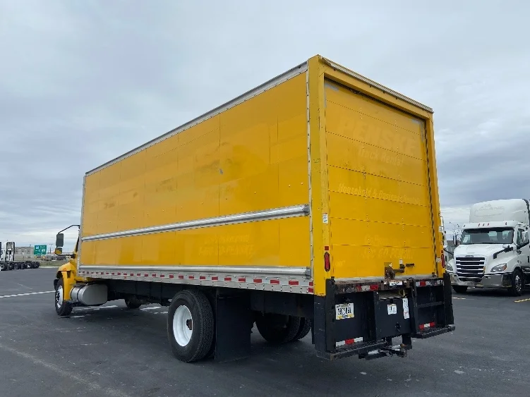 2021 International MV - image 6