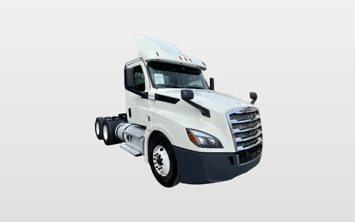 2020 Freightliner - image 1