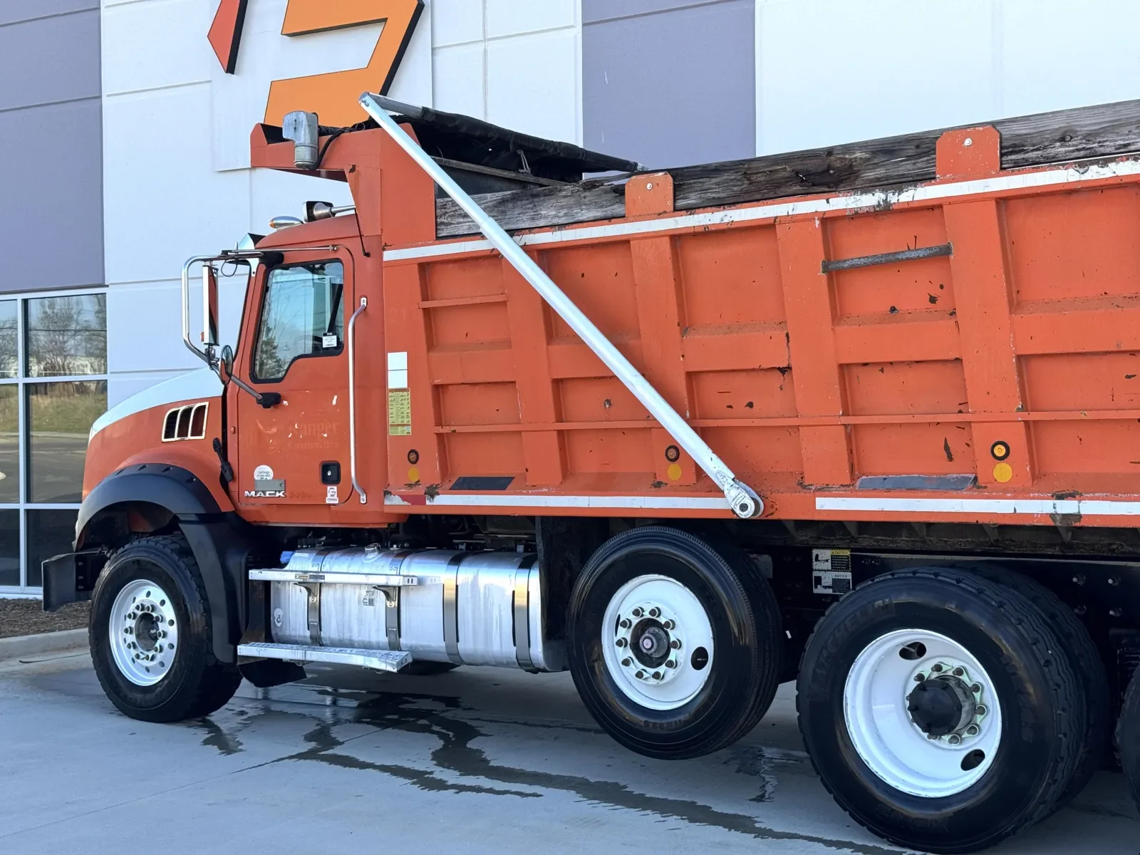 2015 Mack in Greer, SC — photo 9
