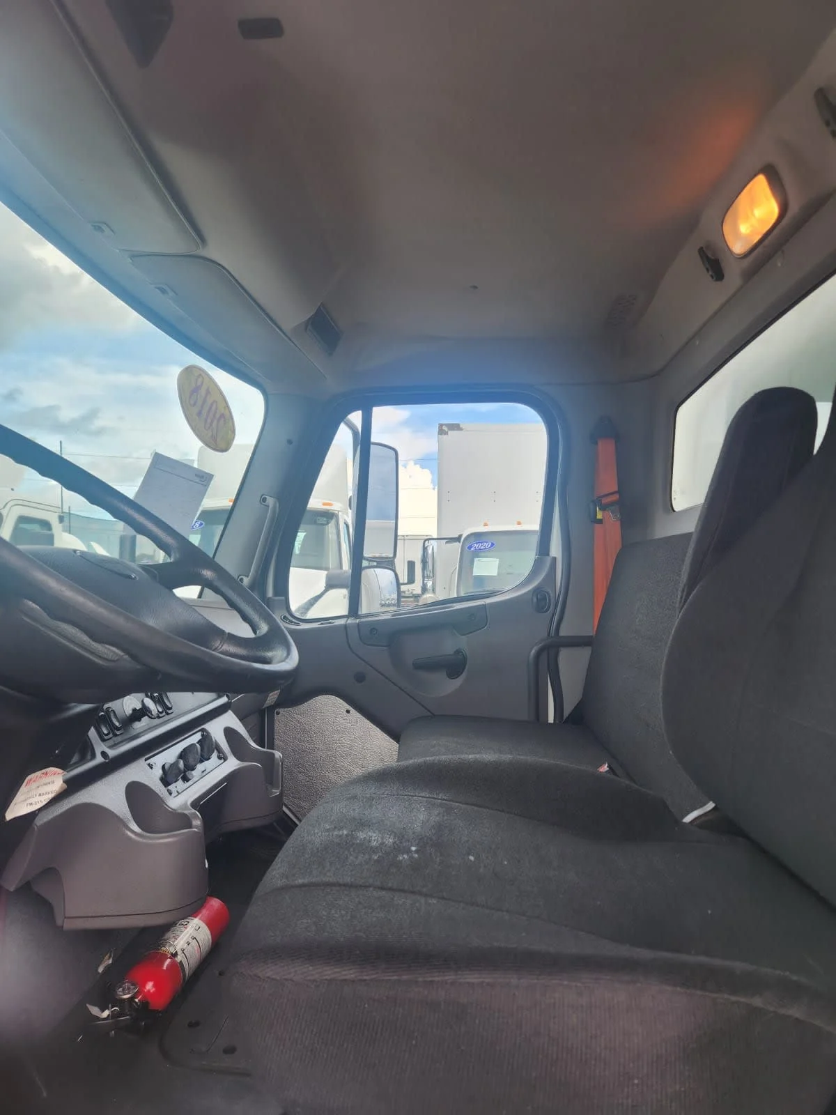 2018 Freightliner M2 106 in St. Rose, LA — photo 7