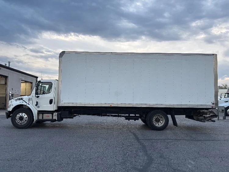 2020 Freightliner eM2 in Salt Lake City, UT — photo 4