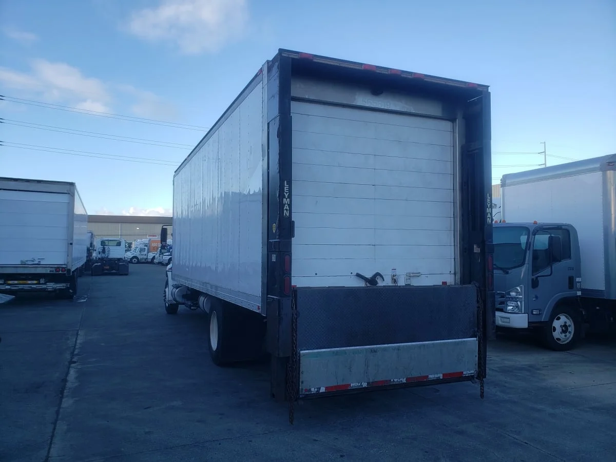 2015 International 4300 in Kapolei, HI — photo 6