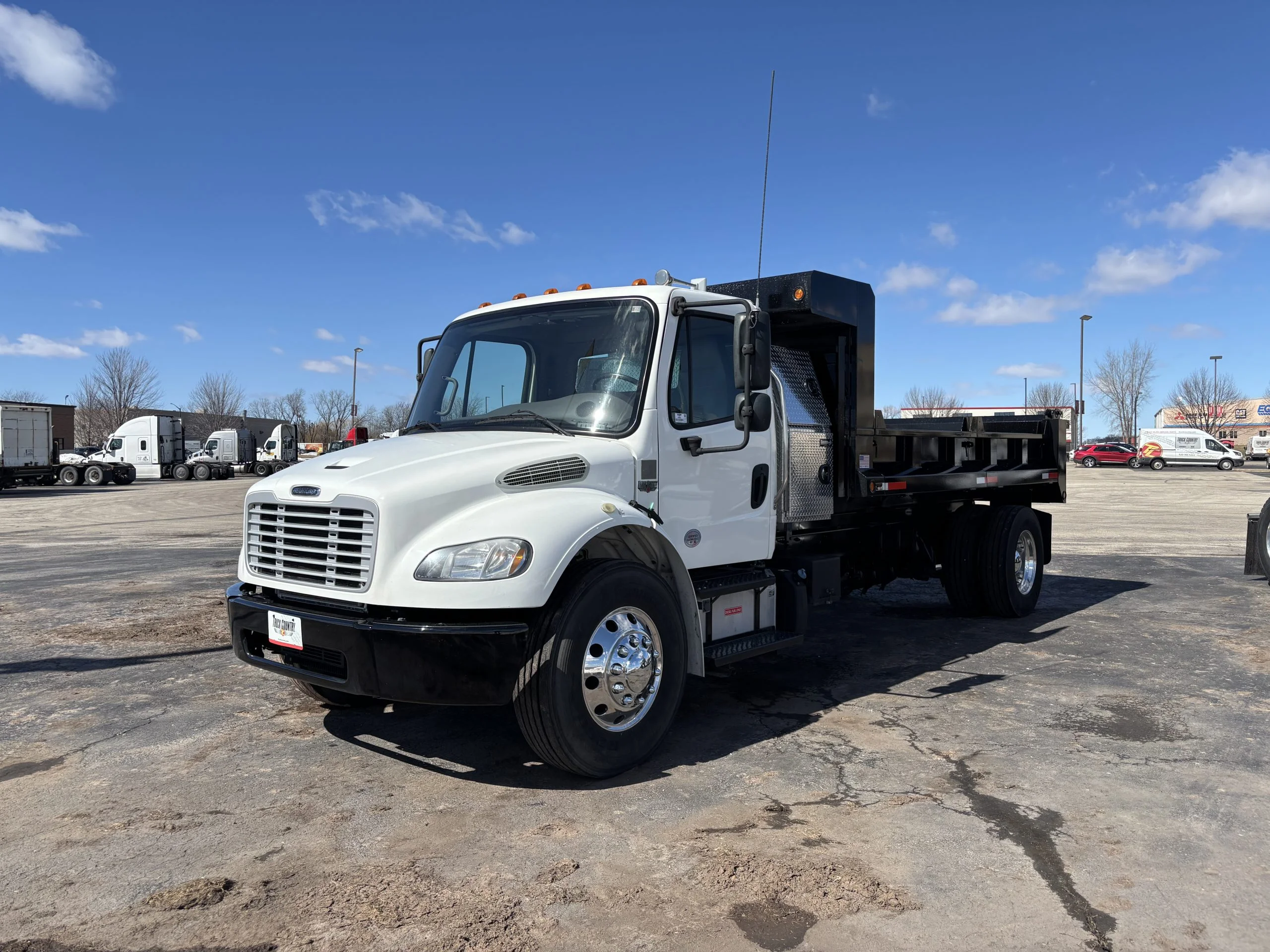 2019 Freightliner eM2