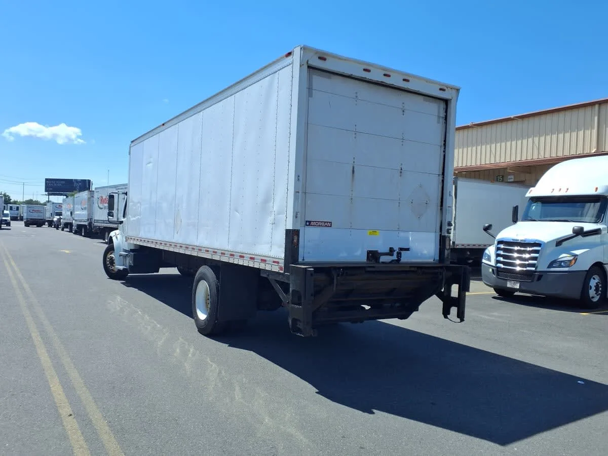 2019 Freightliner M2 106 in Newark, NJ — photo 6