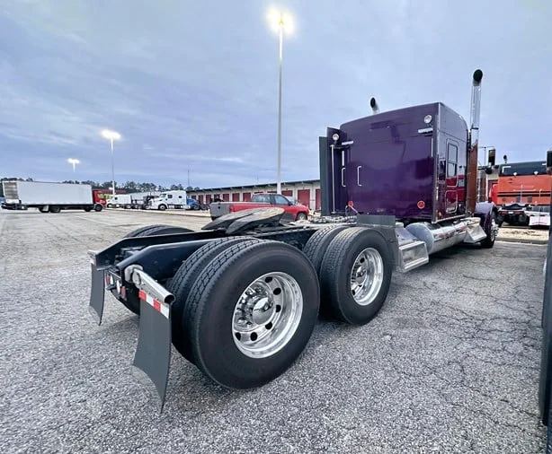 2023 Kenworth W900 in GA — photo 3
