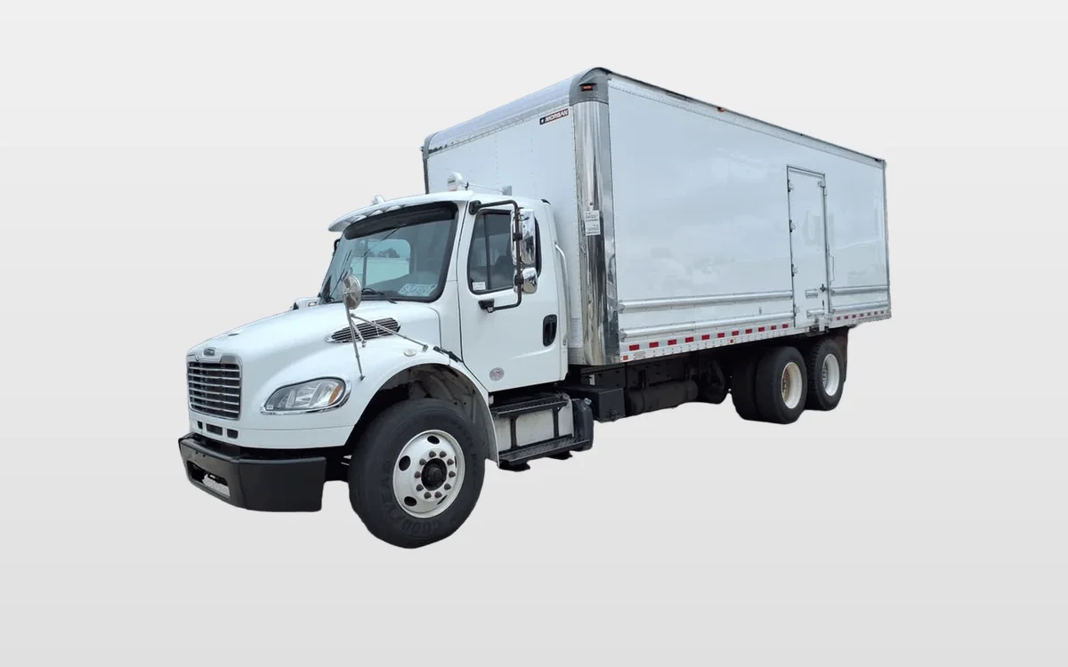 2016 Freightliner M2 106 - image 1