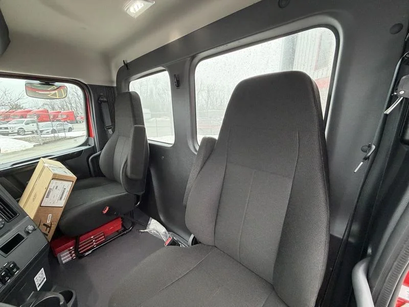 2026 Freightliner Cascadia in Pittsburgh, PA — photo 19