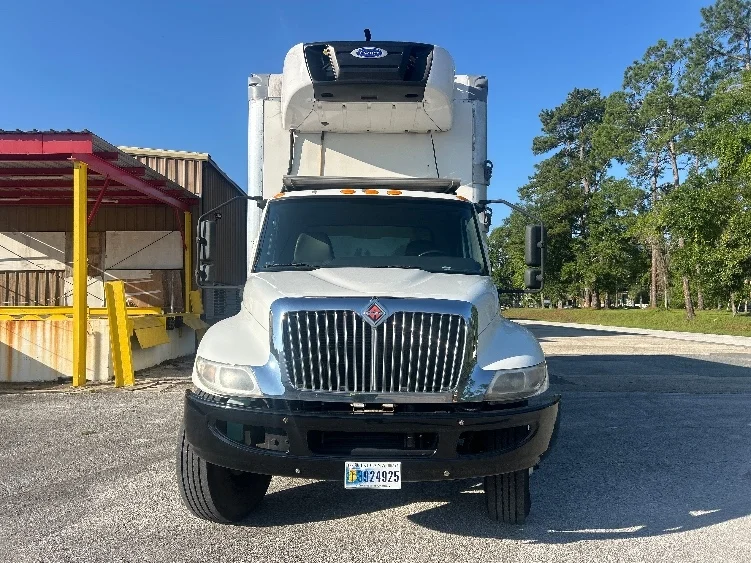 2020 International MV in Pensacola, FL — photo 2