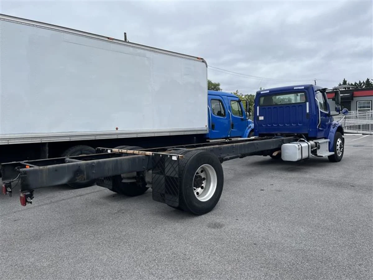 2020 Freightliner M2 106 in Beltsville, MD — photo 4