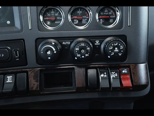 2027 Kenworth T680 in Little Rock, AR — photo 24