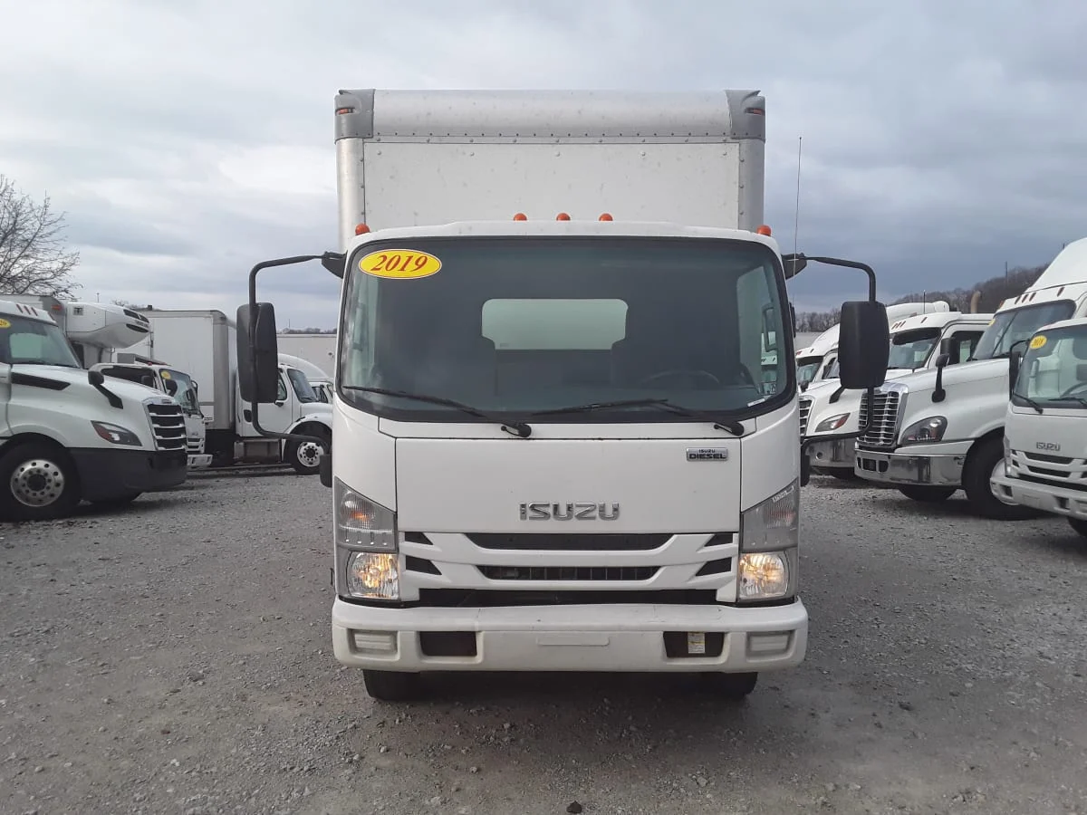 2019 Isuzu NPR - image 2