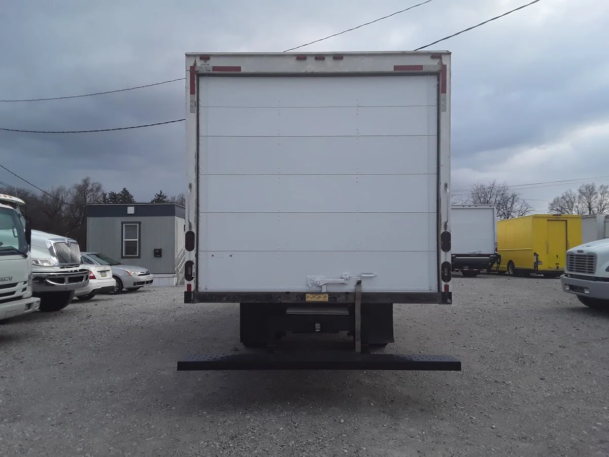 2019 Isuzu NPR - image 5