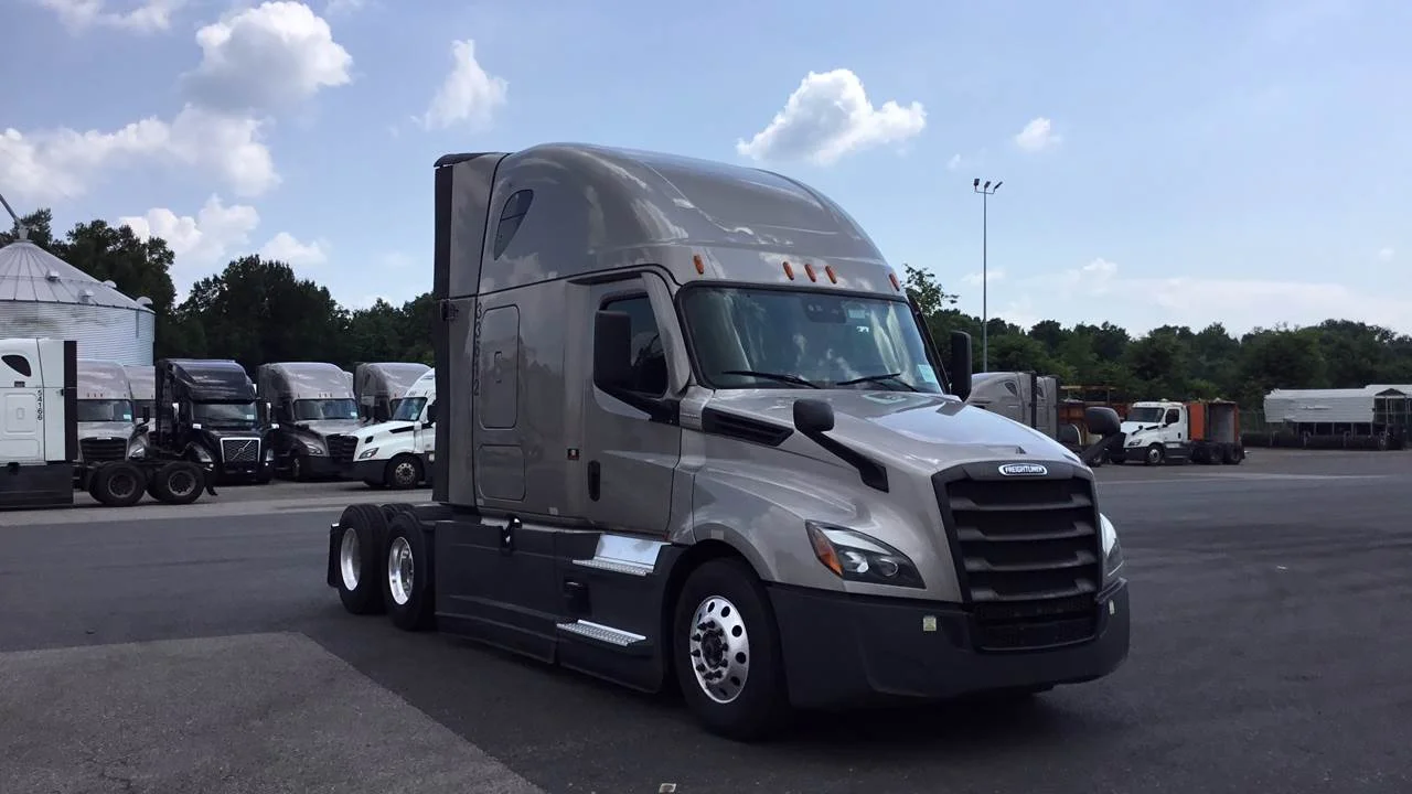 2025 Freightliner Cascadia in West Memphis, AR