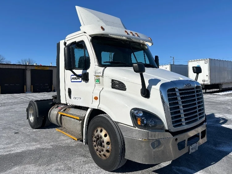 2017 Freightliner Cascadia in Harrisburg, PA