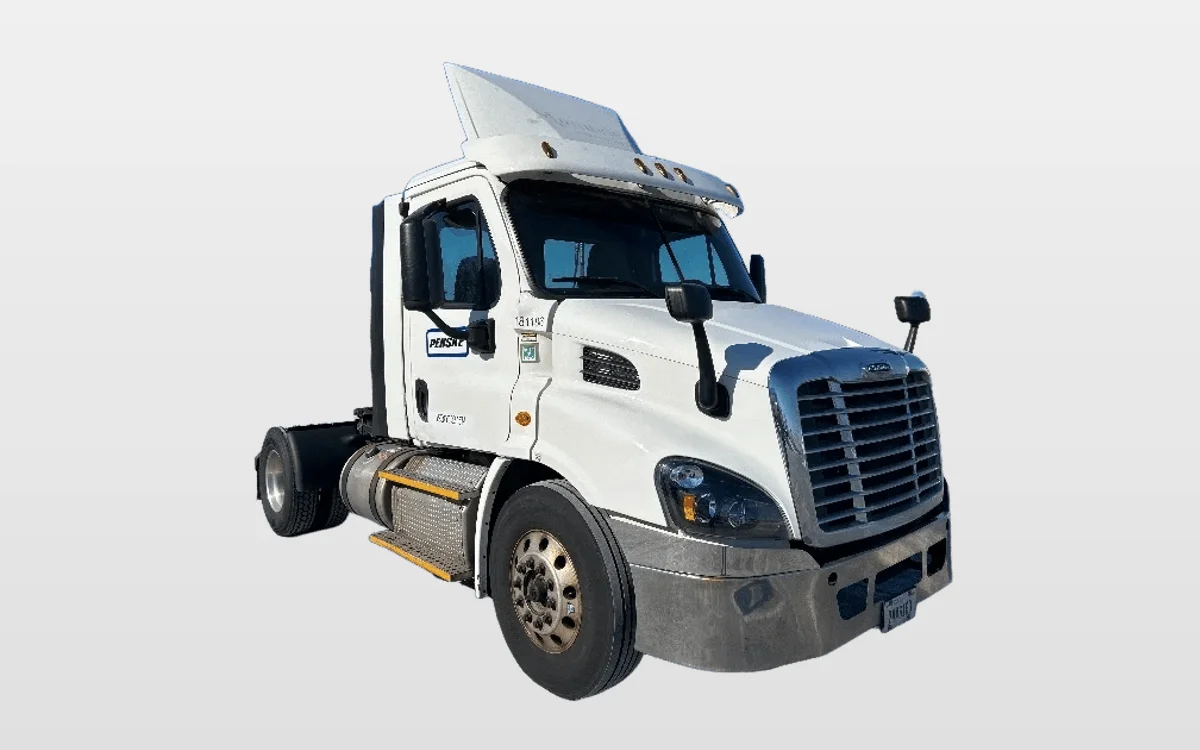 2017 Freightliner - image 1