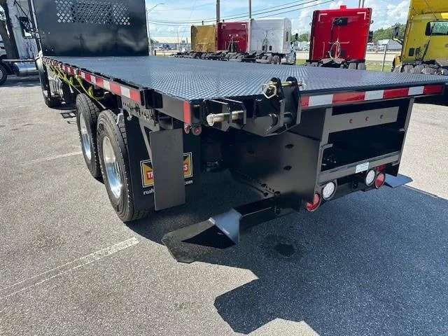 2027 Peterbilt 548 — photo 5