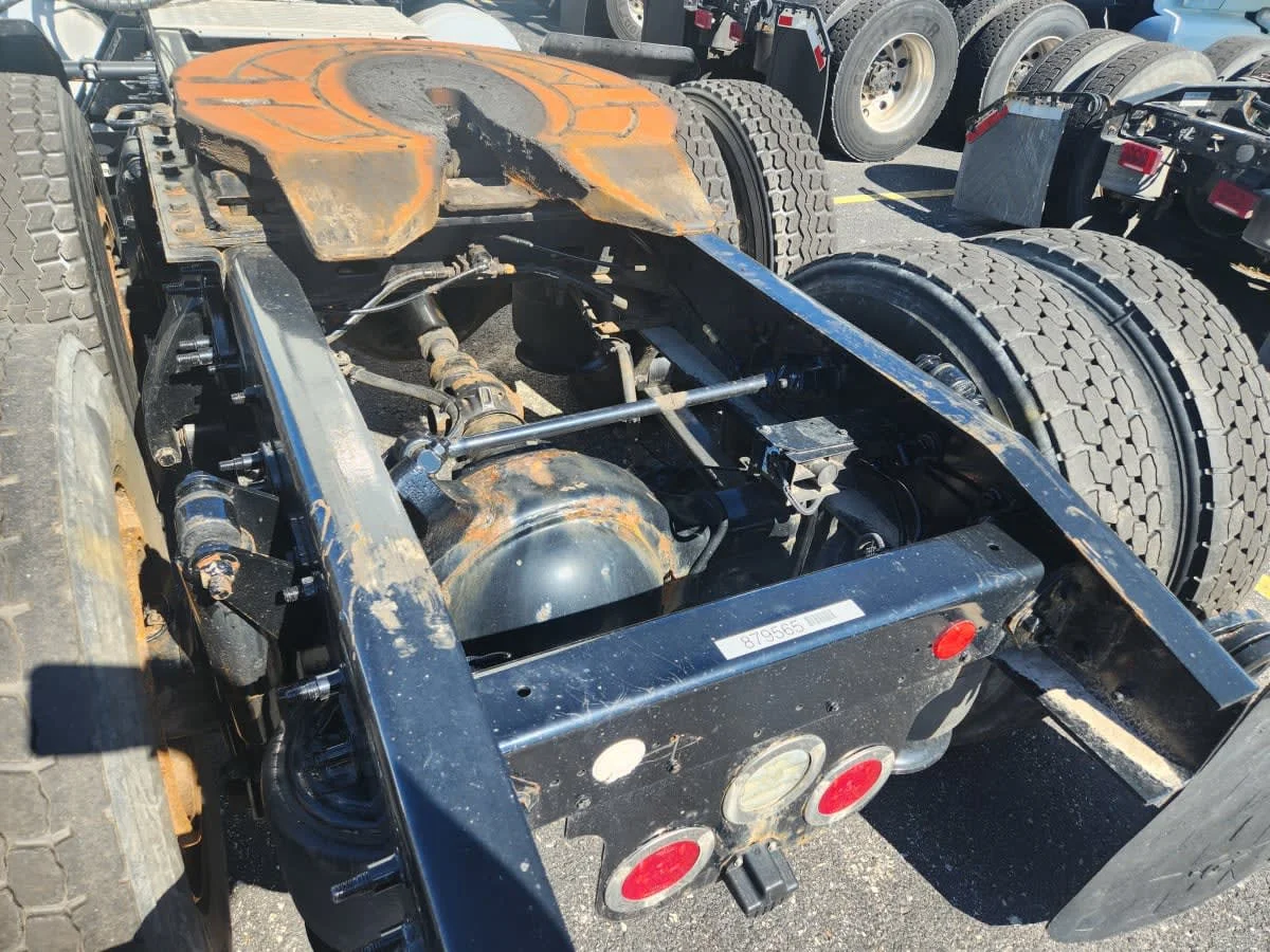 2020 Freightliner Cascadia - image 18