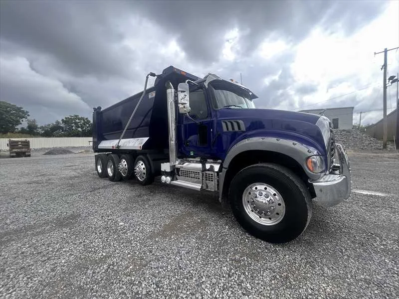 2024 Mack in Memphis, TN — photo 7