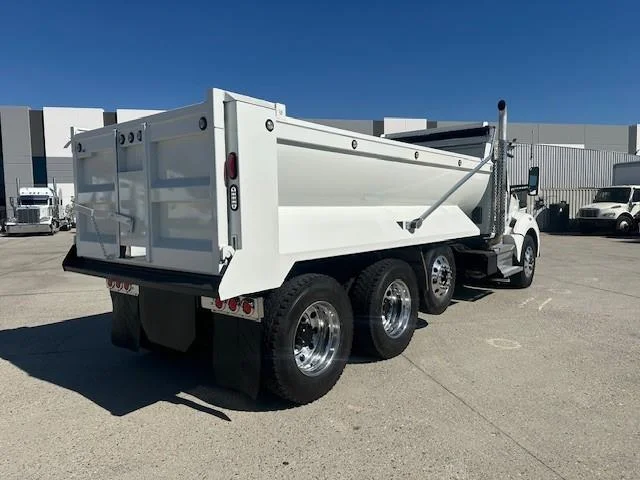 2019 Kenworth T880 in Fontana, CA — photo 2