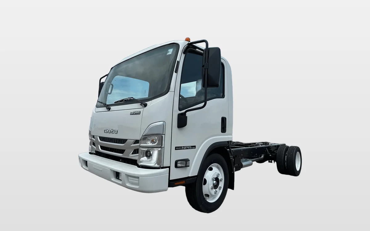 2024 Isuzu NPR - image 1