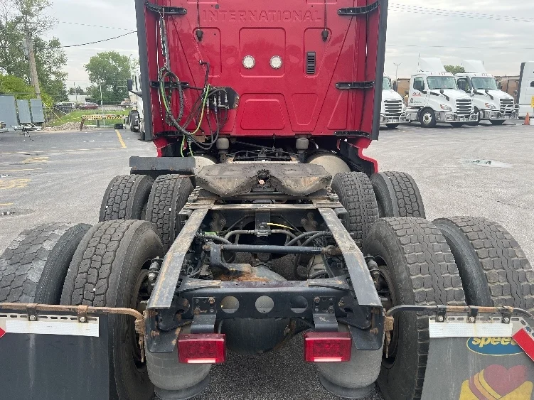 2019 International LT in Sturtevant, WI — photo 6