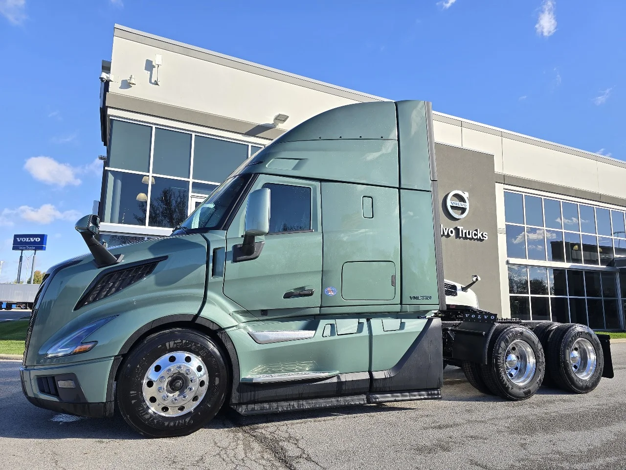 2026 Volvo in Toledo, OH — photo 4