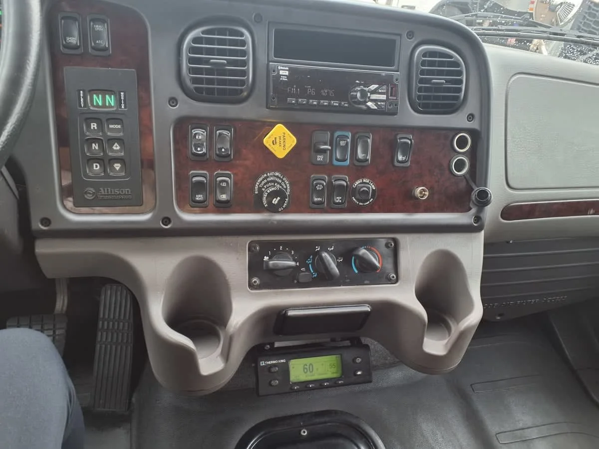 2020 Freightliner M2 106 - image 15