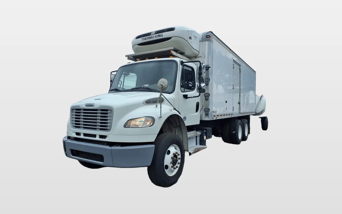 2020 Freightliner M2 106 - image 1