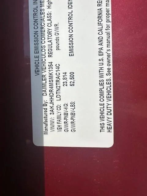 2021 Freightliner Cascadia - image 11