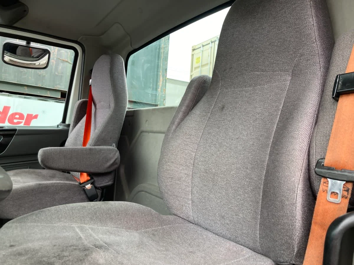 2019 International LT in Springfield, MA — photo 11