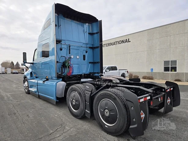 2026 International LT in MN — photo 7