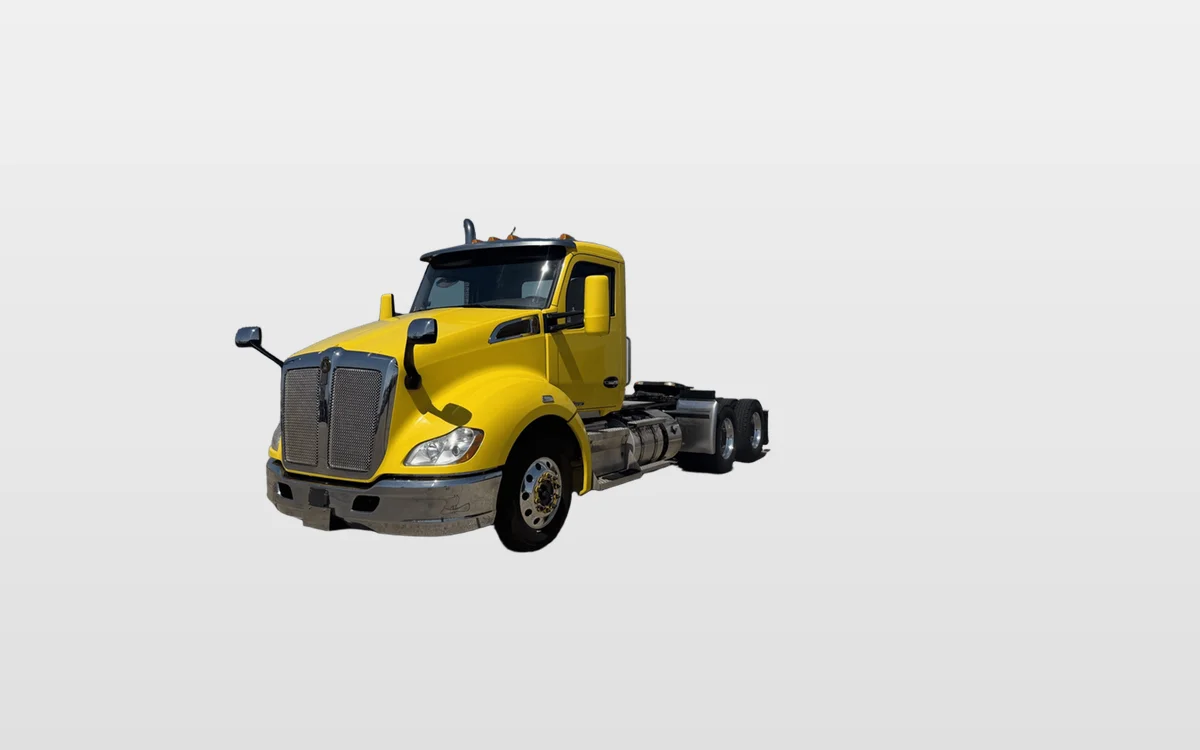 2017 Kenworth T680 - image 1