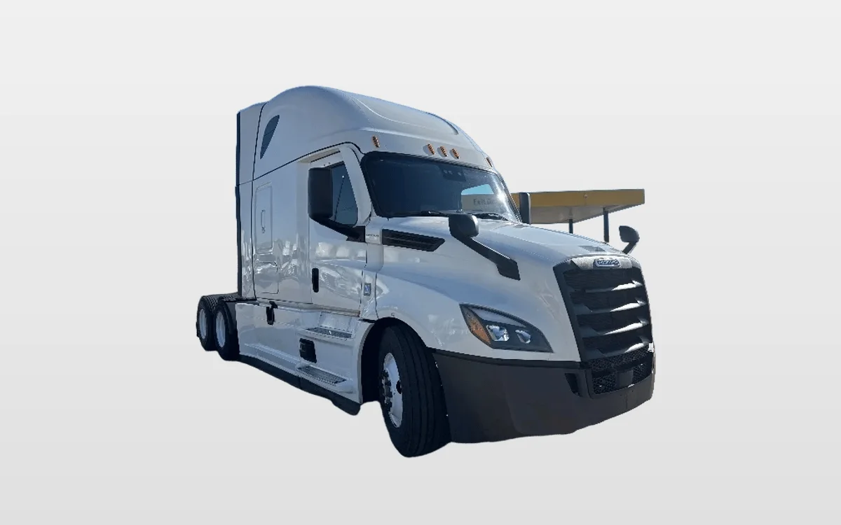 2022 Freightliner - image 1