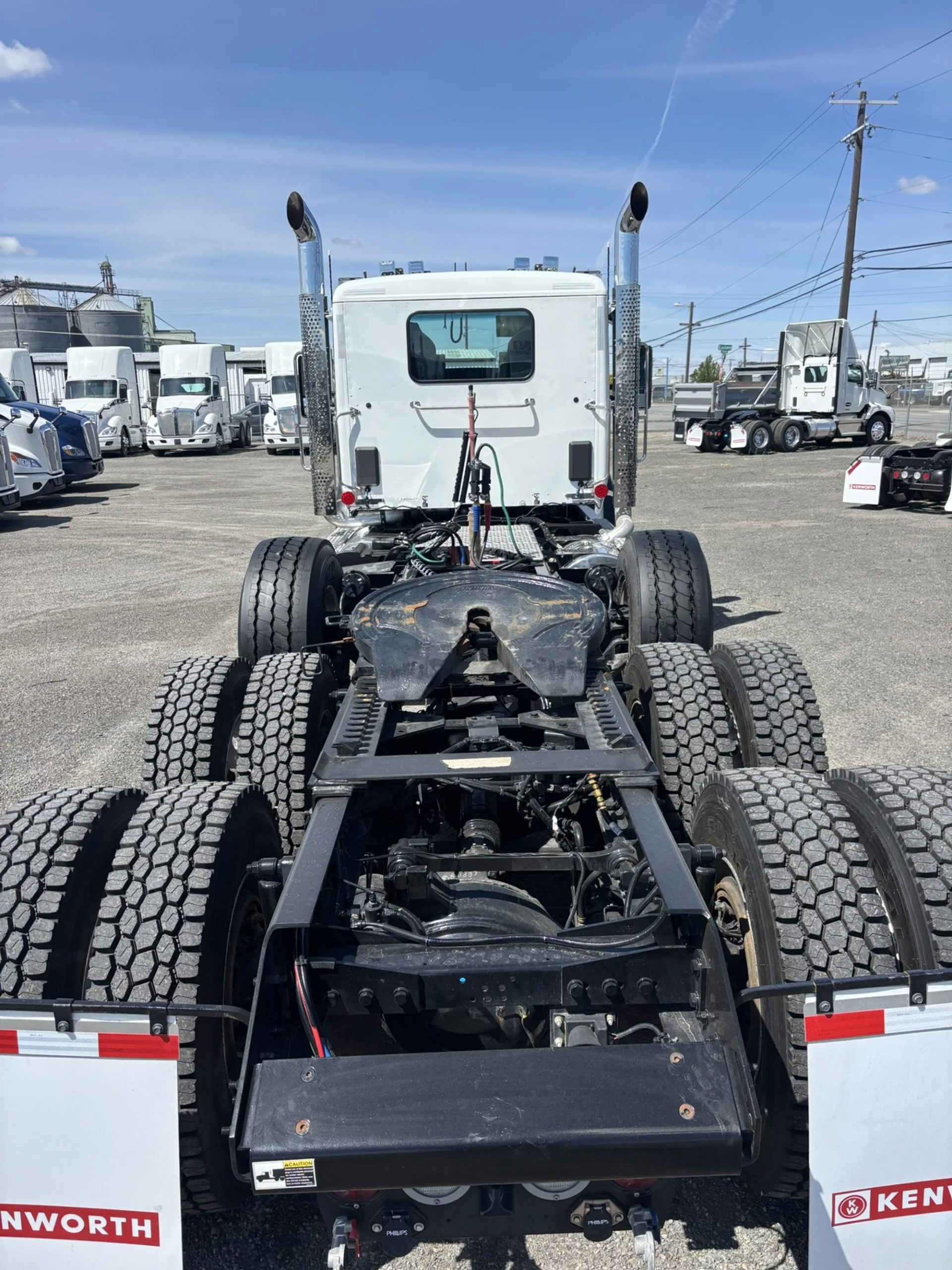 2026 Kenworth T880 in Spokane, WA — photo 3