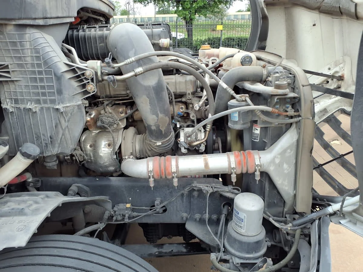 2023 Freightliner Cascadia - image 10