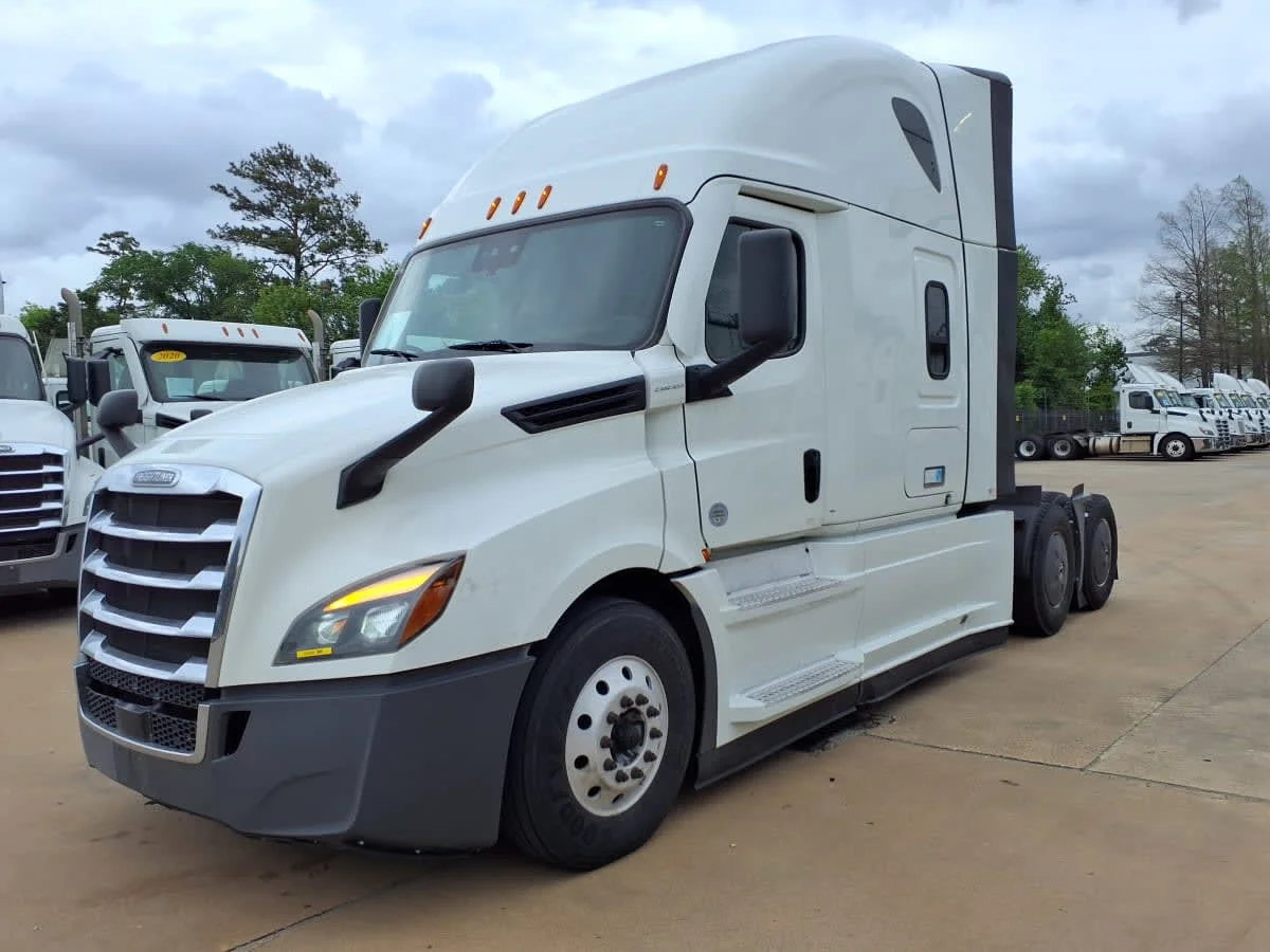 2023 Freightliner Cascadia in Houston, TX