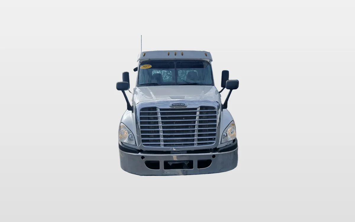 2017 Freightliner - image 1