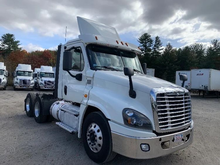2019 Freightliner Cascadia in Franklin, MA