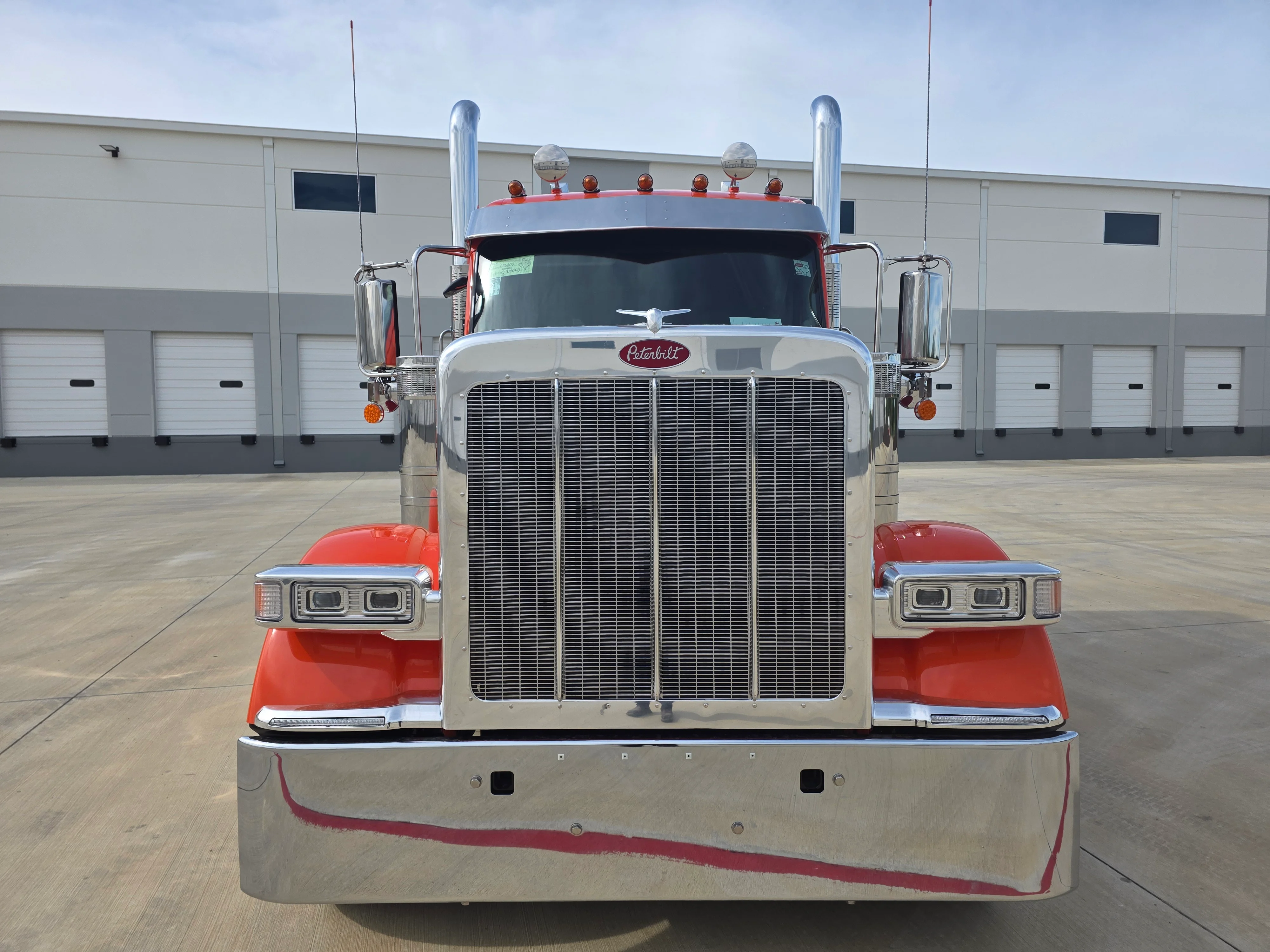 2027 Peterbilt 589 — photo 8