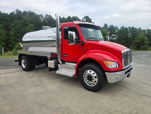 2027 Kenworth T380