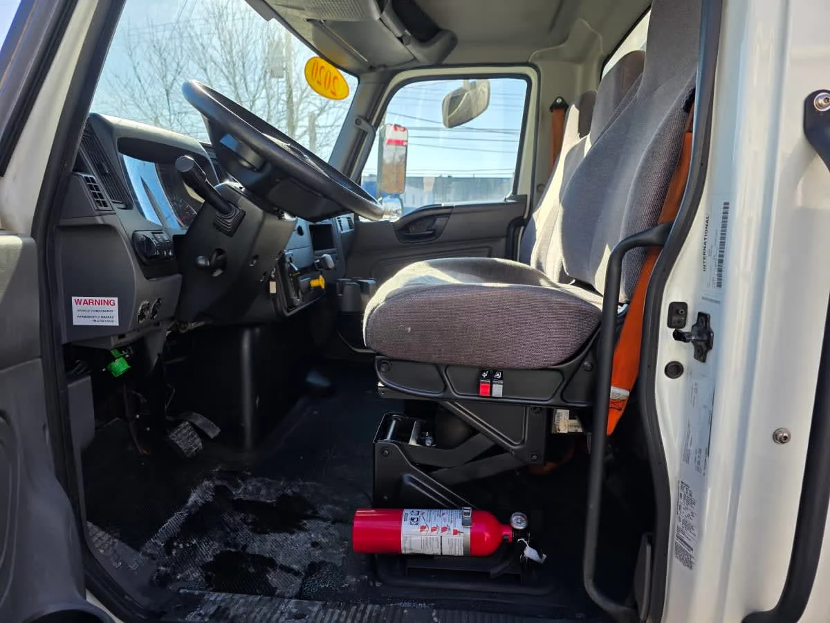 2019 Freightliner M2 106 in Bensalem, PA — photo 8