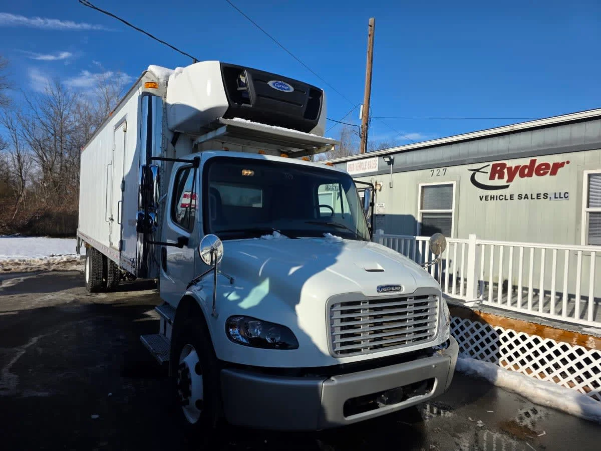 2019 Freightliner M2 106 in Bensalem, PA — photo 3