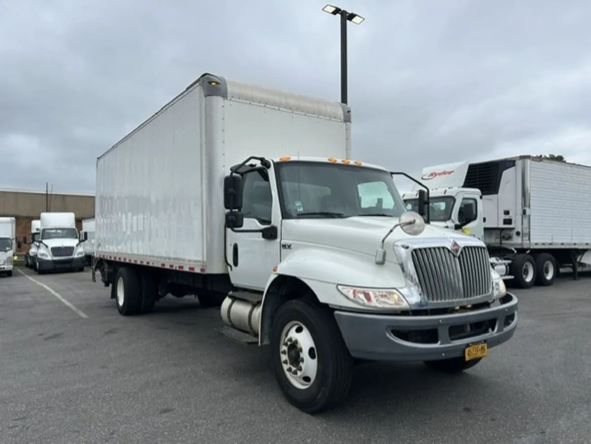 2020 International MV in Farmingdale, NY — photo 3