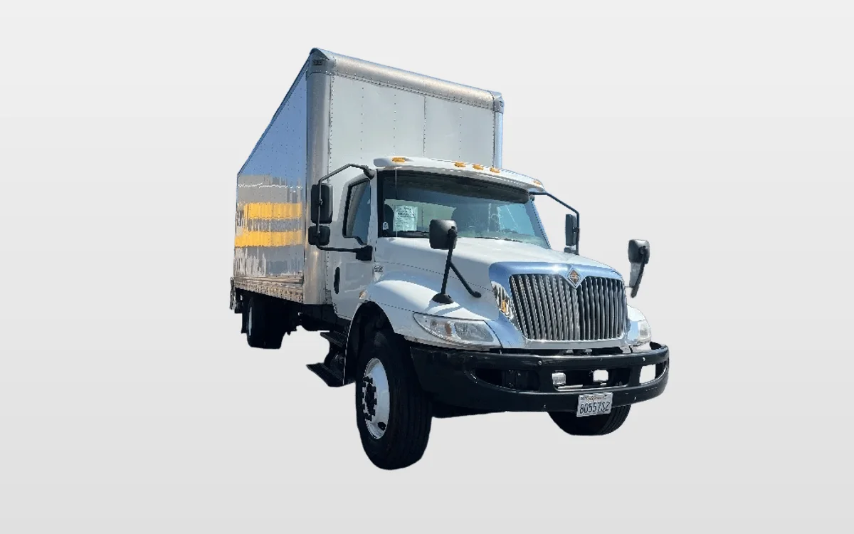 2020 International MV - image 1