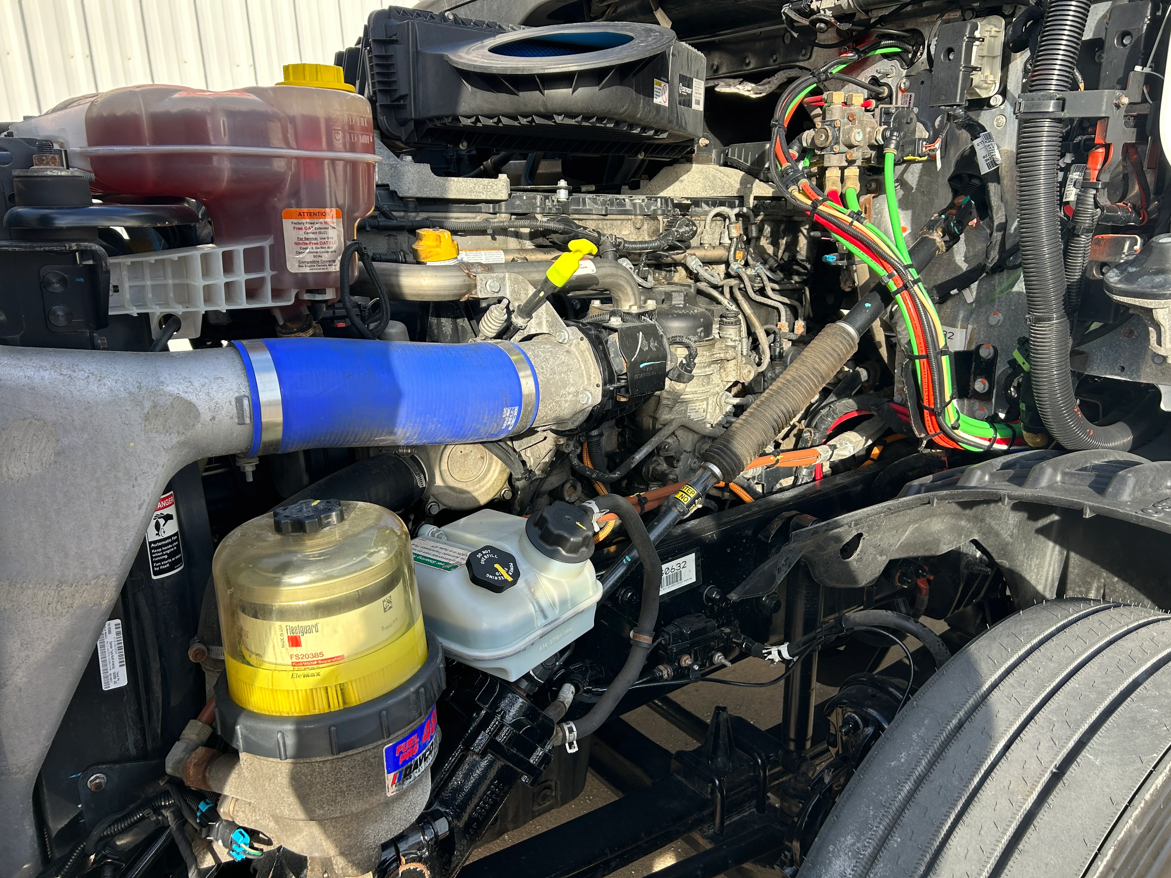 2021 Freightliner Cascadia - image 15