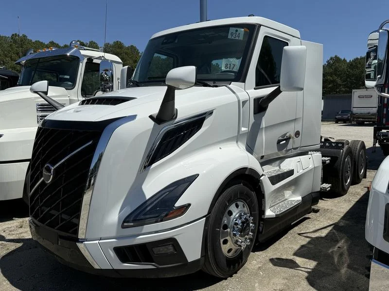 2026 Volvo in Raleigh, NC — photo 7